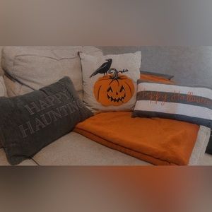 Throw pillows for spooky season